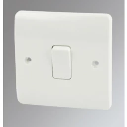 MK LOGIC PLUS 10AX 1-GANG INTERMEDIATE SWITCH WHITE